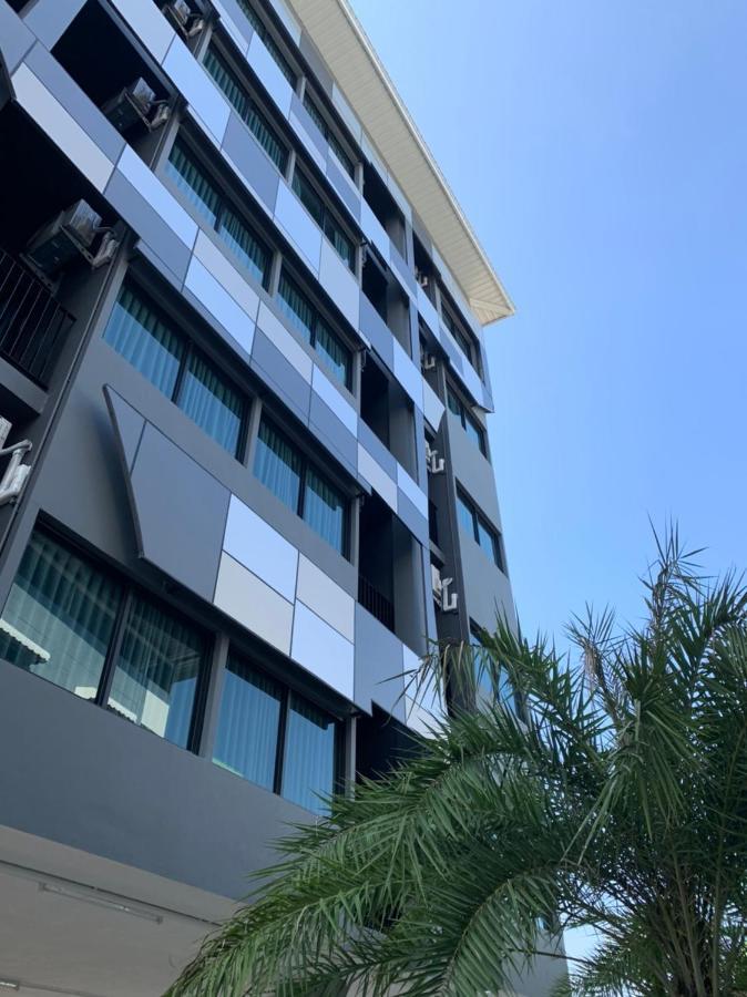 The Chess Hotel Rayong Bagian luar foto